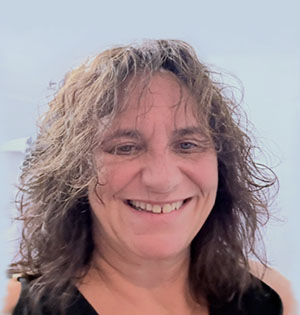 Photo of Beth Thompson-Robbins